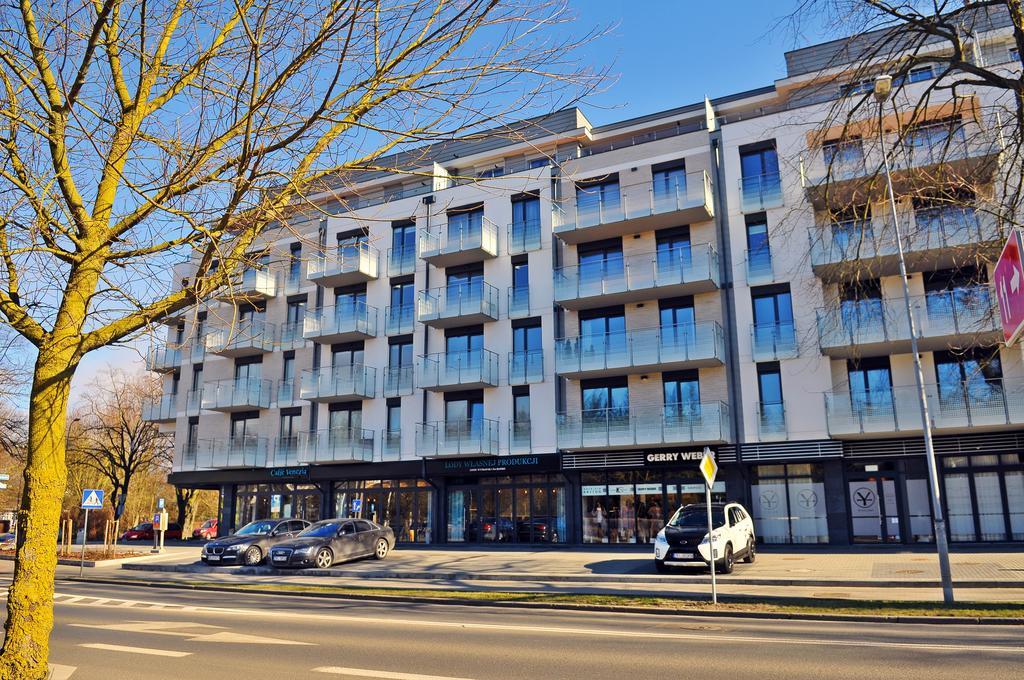 Apartamentyprzymorzu Solna 201 - W Centrum Blisko Morza Kolobřeh Exteriér fotografie